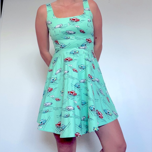Retro Green Mini Dress w Vintage Car Pattern - Picture 1 of 7